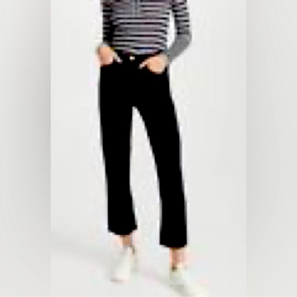 Re/Done Cropped straight leg black stretch denim.